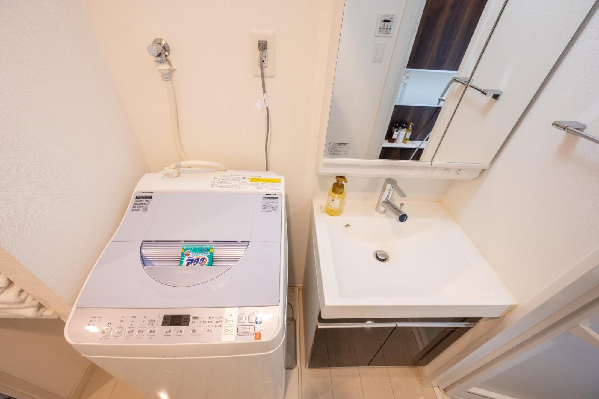 Residence Hotel Hakata 8 Fukuoka  Bagian luar foto